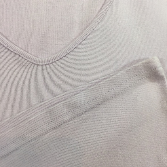 Vneck Lavender Basic Tee AC Collection Paris - Picture 4 of 8